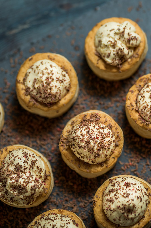 Pastry with Vanilla Cream