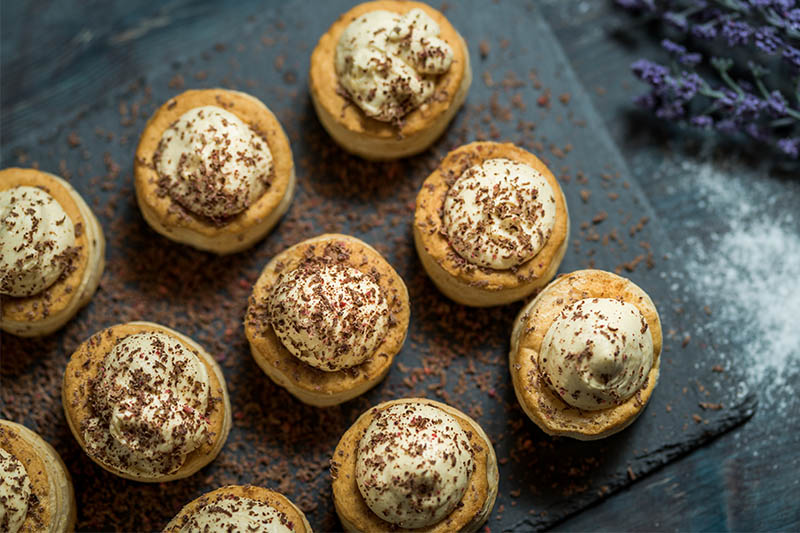 Pastry with Vanilla Cream